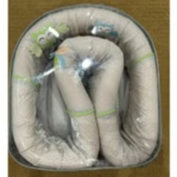 Lulyboo Bassinet To-Go Portable Travel Baby Lounger EUC - Picture 4 of 8